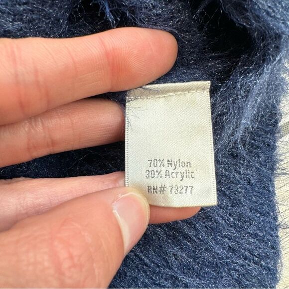 LC Lauren Conrad Women's Fuzzy Fair Isle Sweater Blue White Pink M Med Medium - Picture 10 of 13